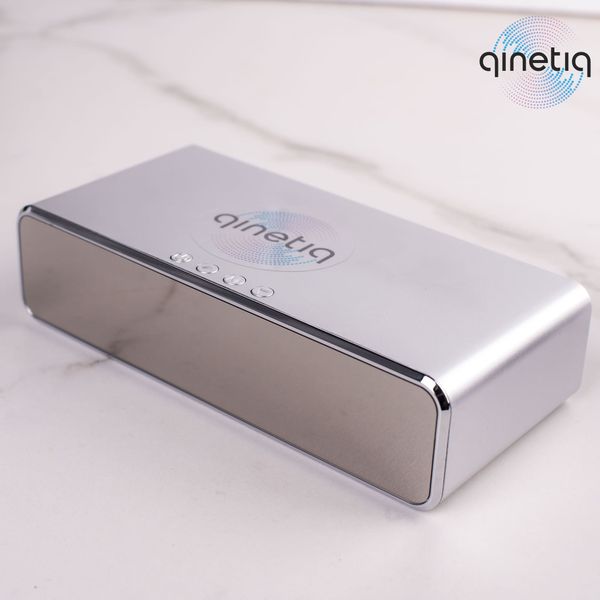 Годинник з бездротовою зарядкою Fast wireless charger & clock QINETIQ 2000 10w 31022 фото