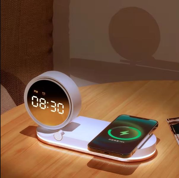 Ночник , часы с функцией беспроводной зарядки LED QinetiQ QN-02 15W Samsung iPhone 31076 фото