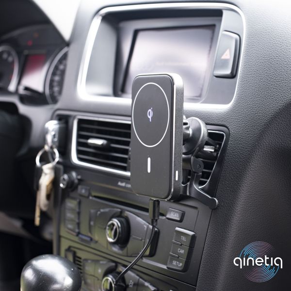 Магнітний автотримач з бездротовою зарядкою 15 W Magnetic Car QN-D03 Qinetiq для Iphone 12/15 та Samsung 14010 фото
