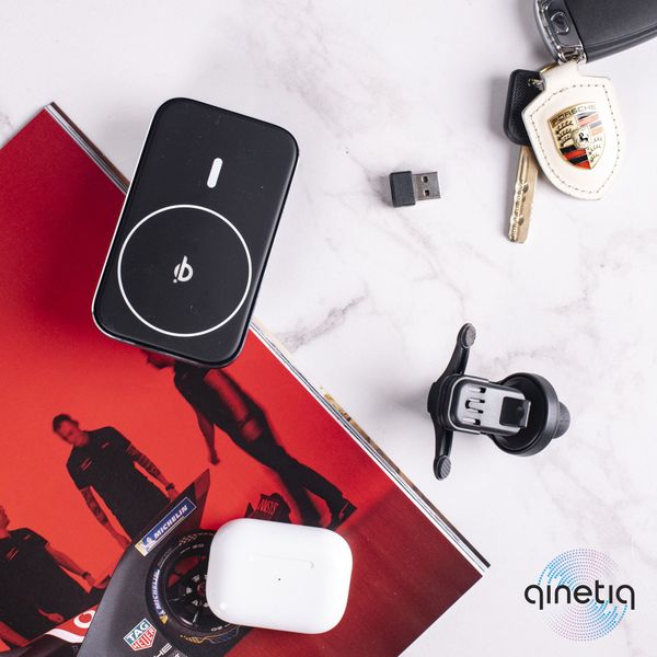 Магнітний автотримач з бездротовою зарядкою 15 W Magnetic Car QN-D03 Qinetiq для Iphone 12/15 та Samsung 14010 фото